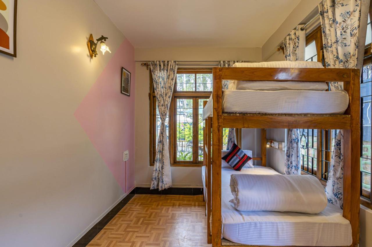 Zostel Shillong Hostel Buitenkant foto