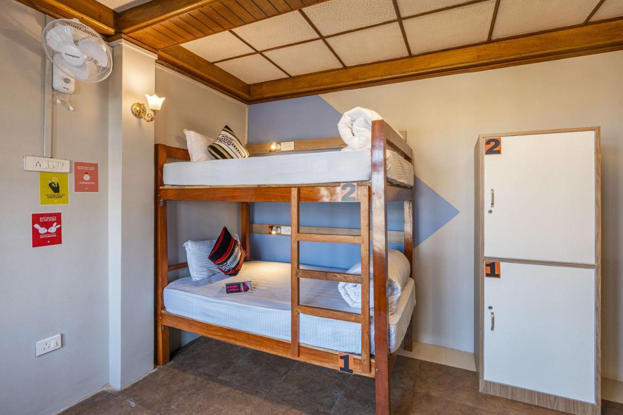 Zostel Shillong Hostel Buitenkant foto