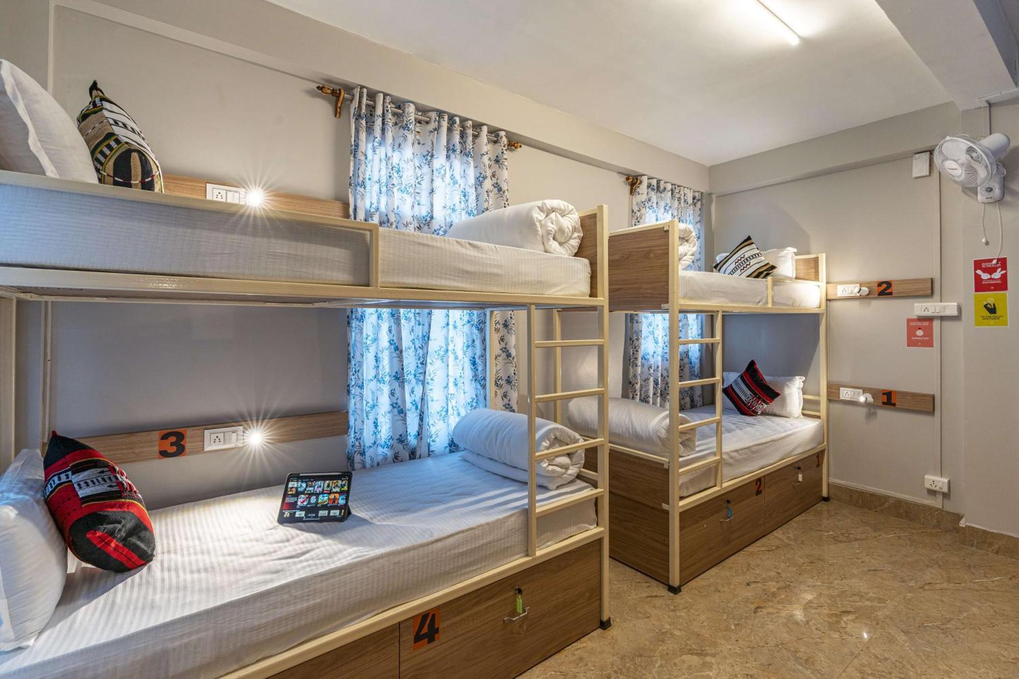 Zostel Shillong Hostel Buitenkant foto